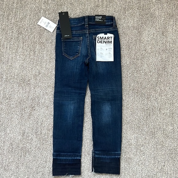 DL1961 Girls jeans size 5  new with tags adjustable waist - Picture 7 of 7